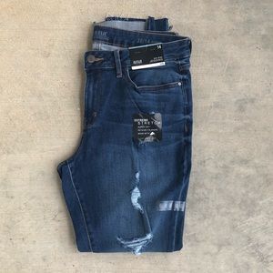 Distressed Skinny Jeans